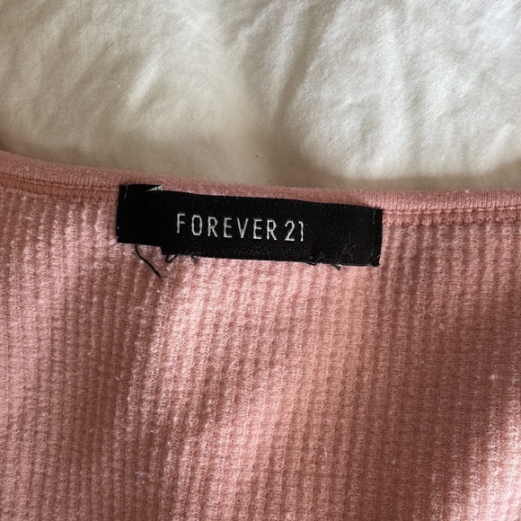 forever 21 pink square neckline ribbed top! - Picture 2 of 3